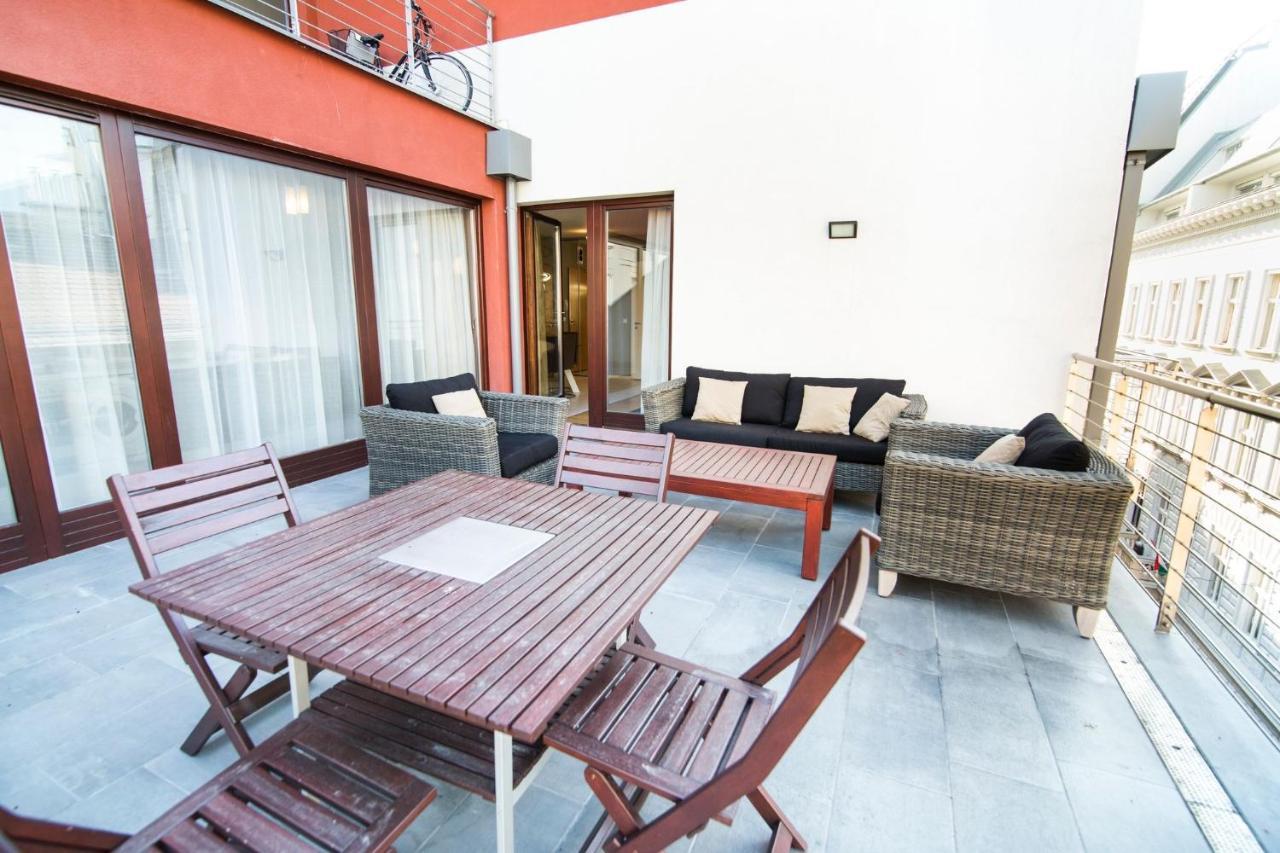 Paulay Free Parking Luxury Design With Terazze Apartman